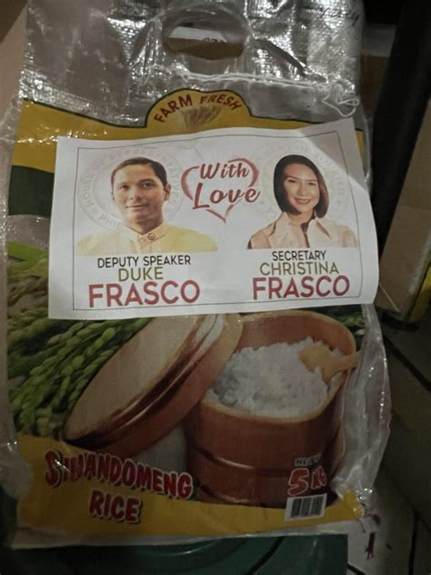 kupal spotted! Kung mamimigay sana wala ng sticker : .